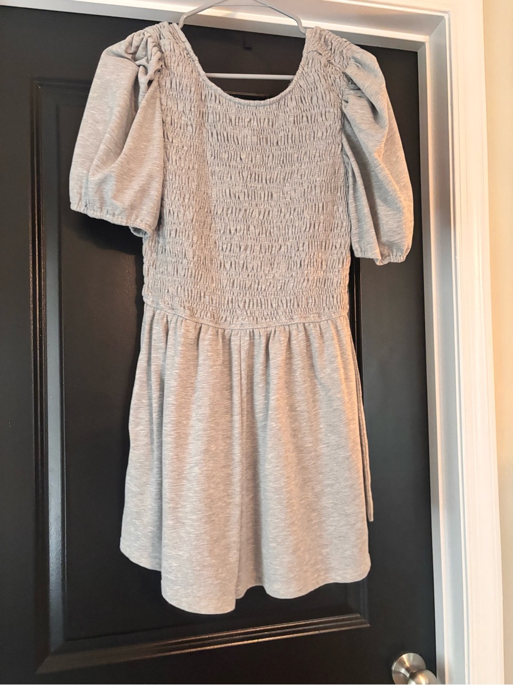 Women’s Grey Smocked Puff-Sleeve romper